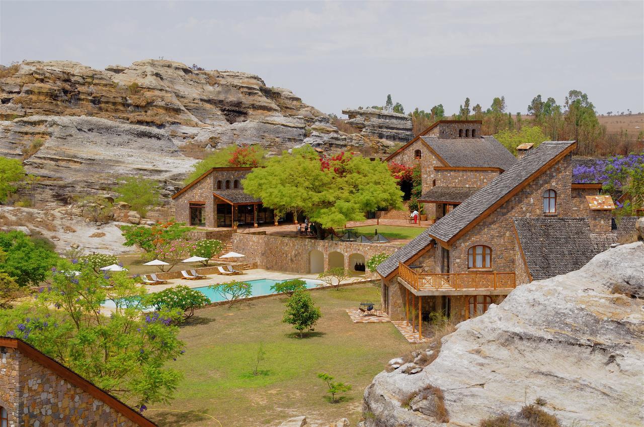 Le Jardin Du Roy Hotel Ranohira Екстериор снимка