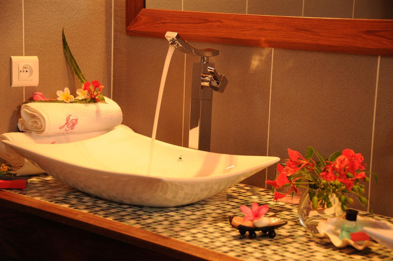 Le Jardin Du Roy Hotel Ranohira Екстериор снимка
