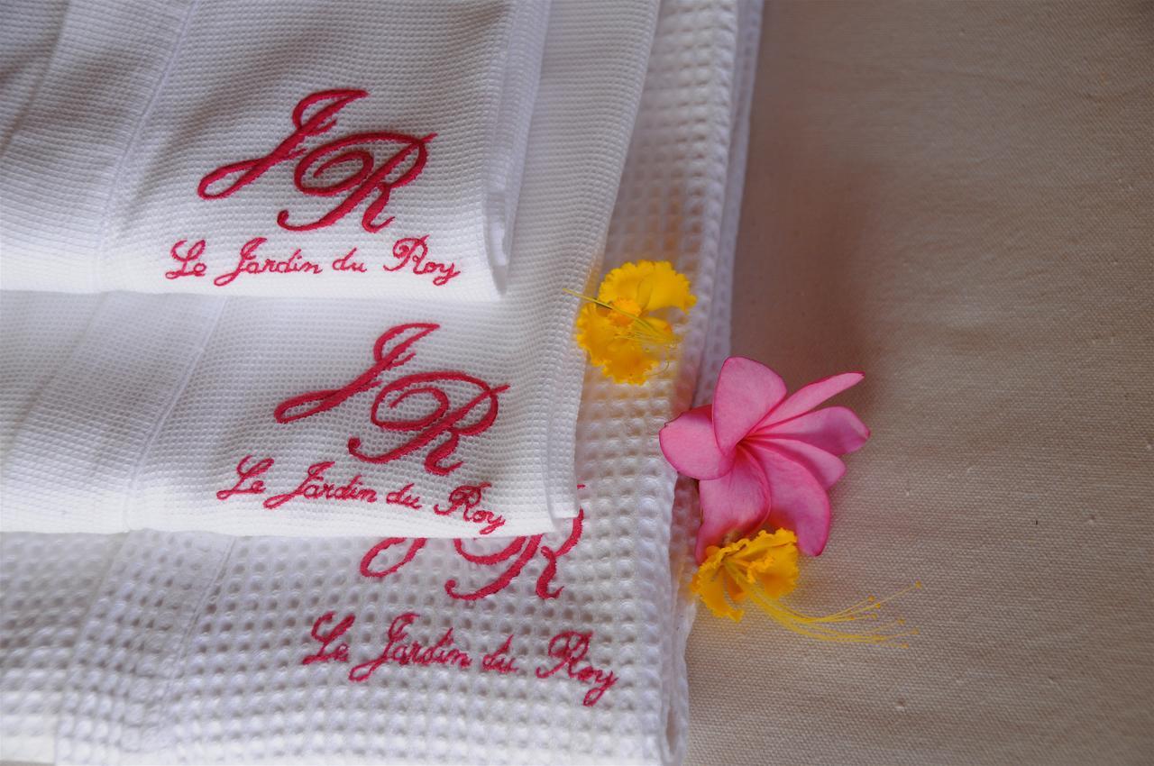 Le Jardin Du Roy Hotel Ranohira Екстериор снимка